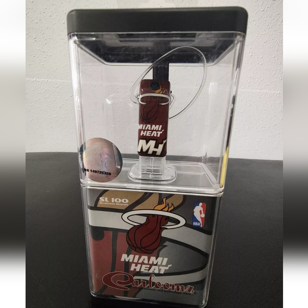 NBA Miami HEAT Earloomz Universal Bluetooth Headset